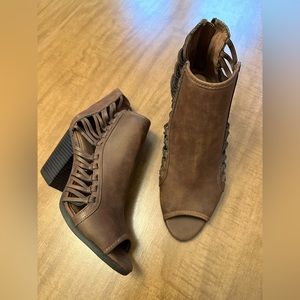 Rampage booties